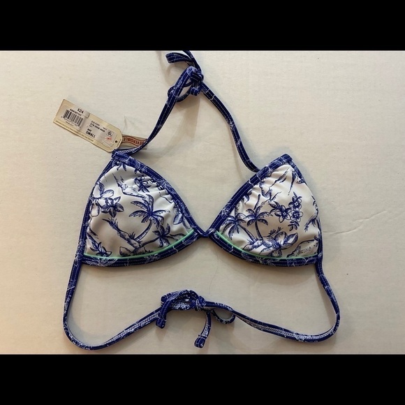 NWT Arizona Jean Company Swimsuit Top Small - Picture 7 of 7